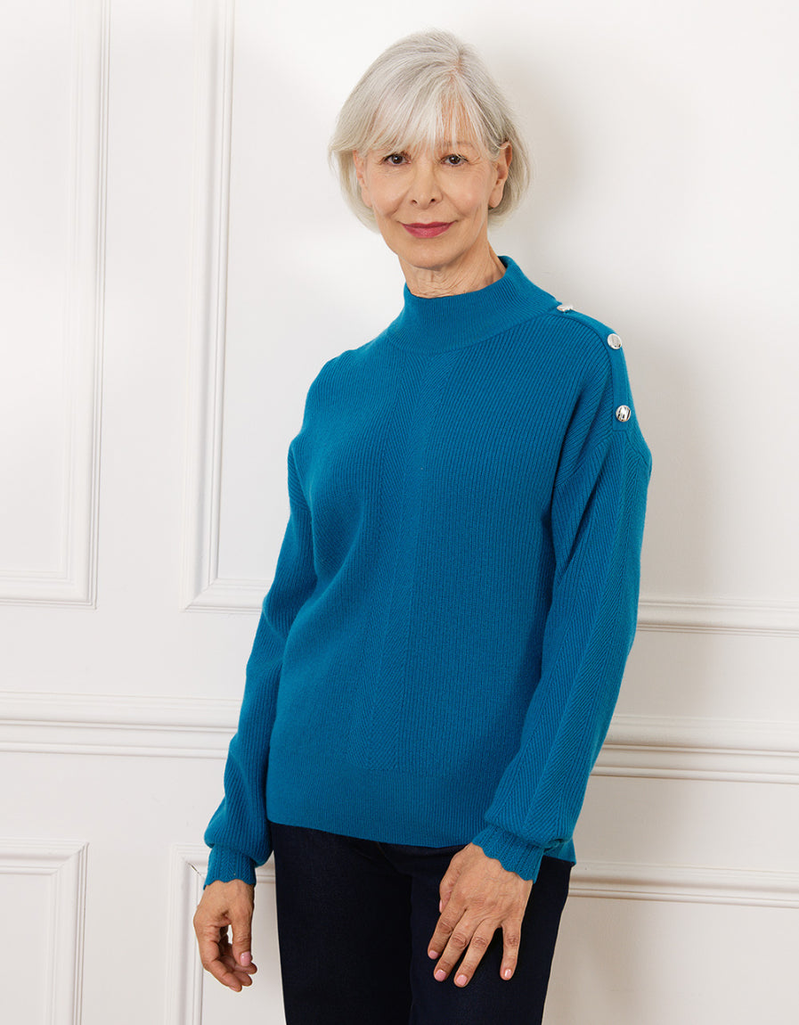 Pull chaud bleu boutons - image 1