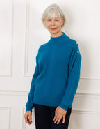 Pull chaud bleu boutons - image 1