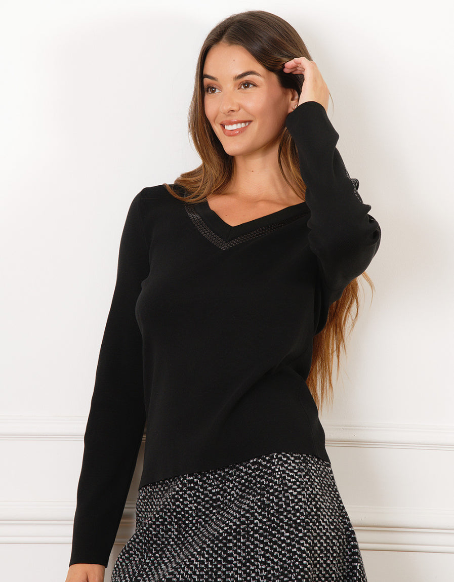 Pull V sequins noir - image 1