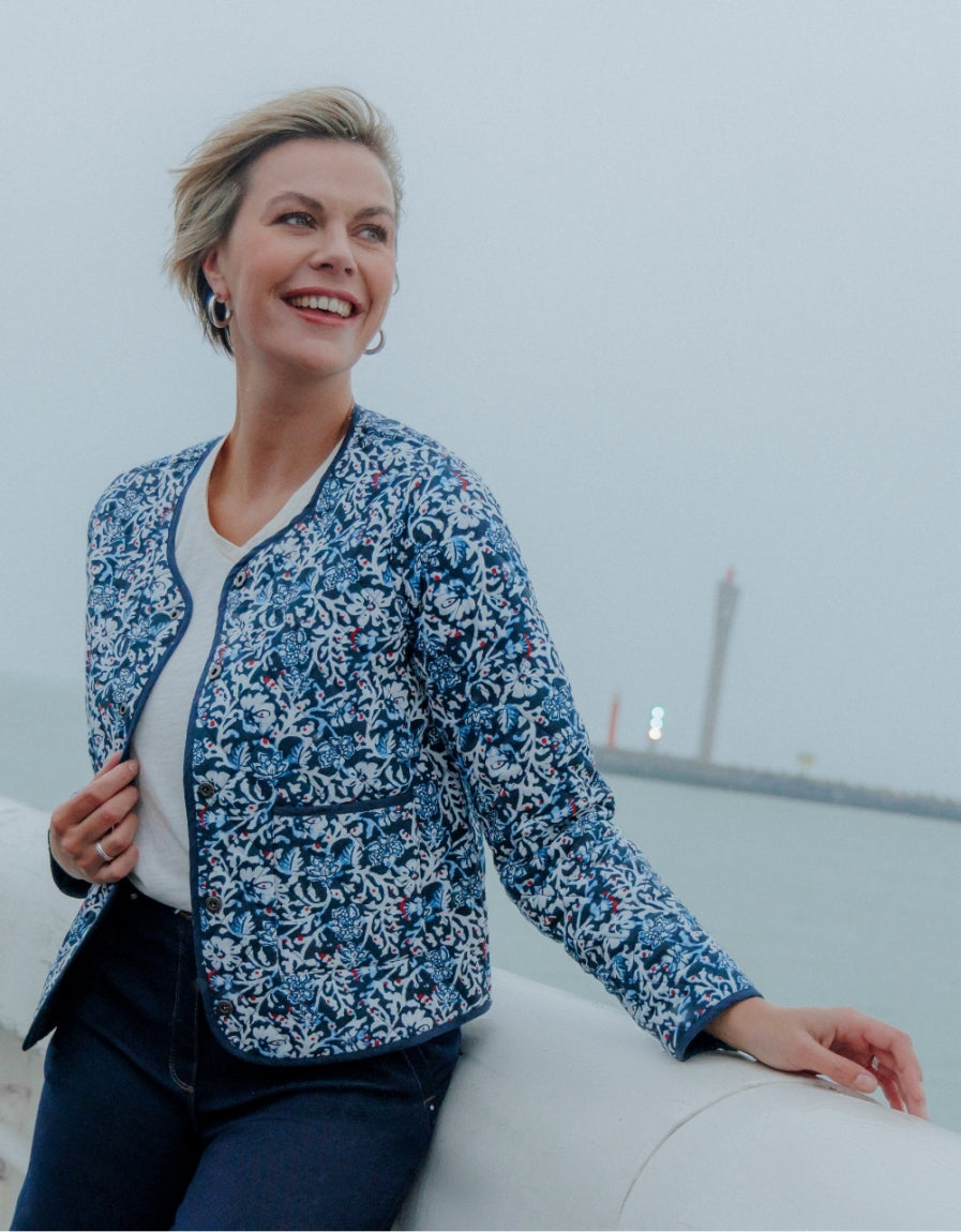 Veste motif bleu blanc - image 1