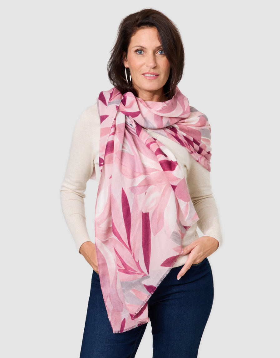Foulard motif floral rose - image 1