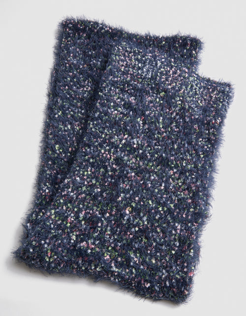 Écharpe duveteuse bleu - image 1