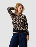 Pull motif léopard marron - image 1
