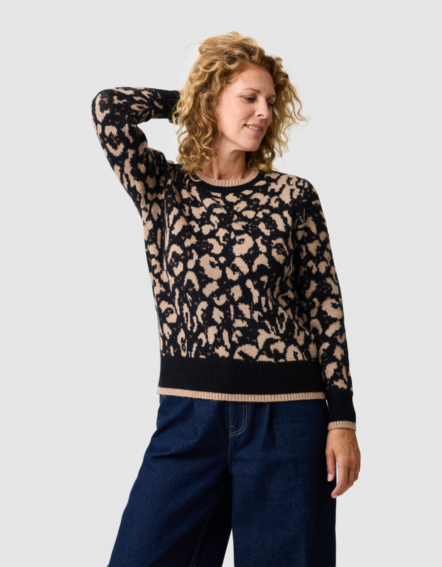 Pull motif léopard marron - image 1