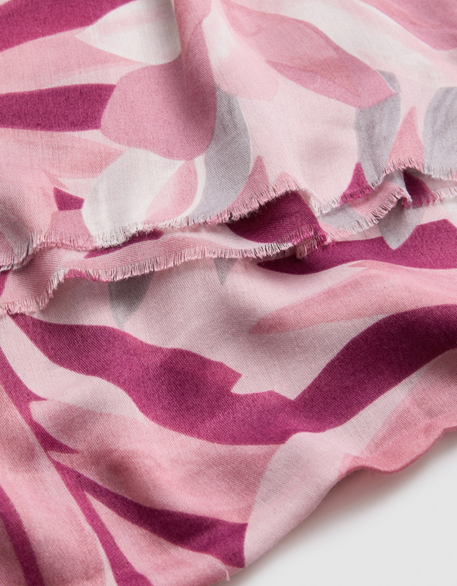 Foulard motif floral rose - image 2