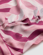 Foulard motif floral rose - image 2