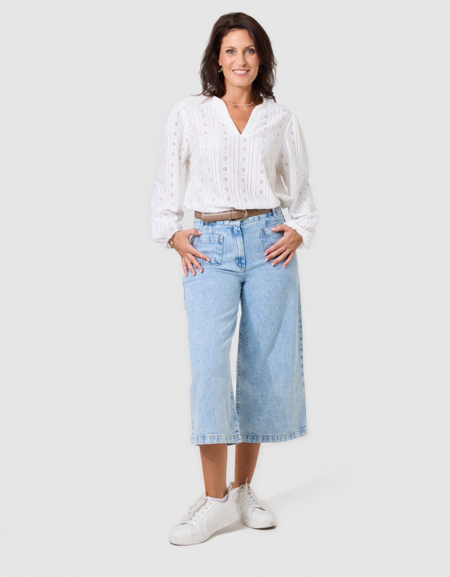 Jean large 7/8 bleu clair - image 2