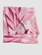 Foulard motif floral rose - image 3