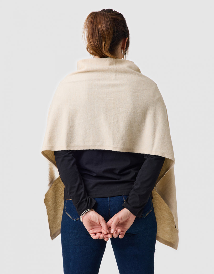Poncho maille beige - image 3